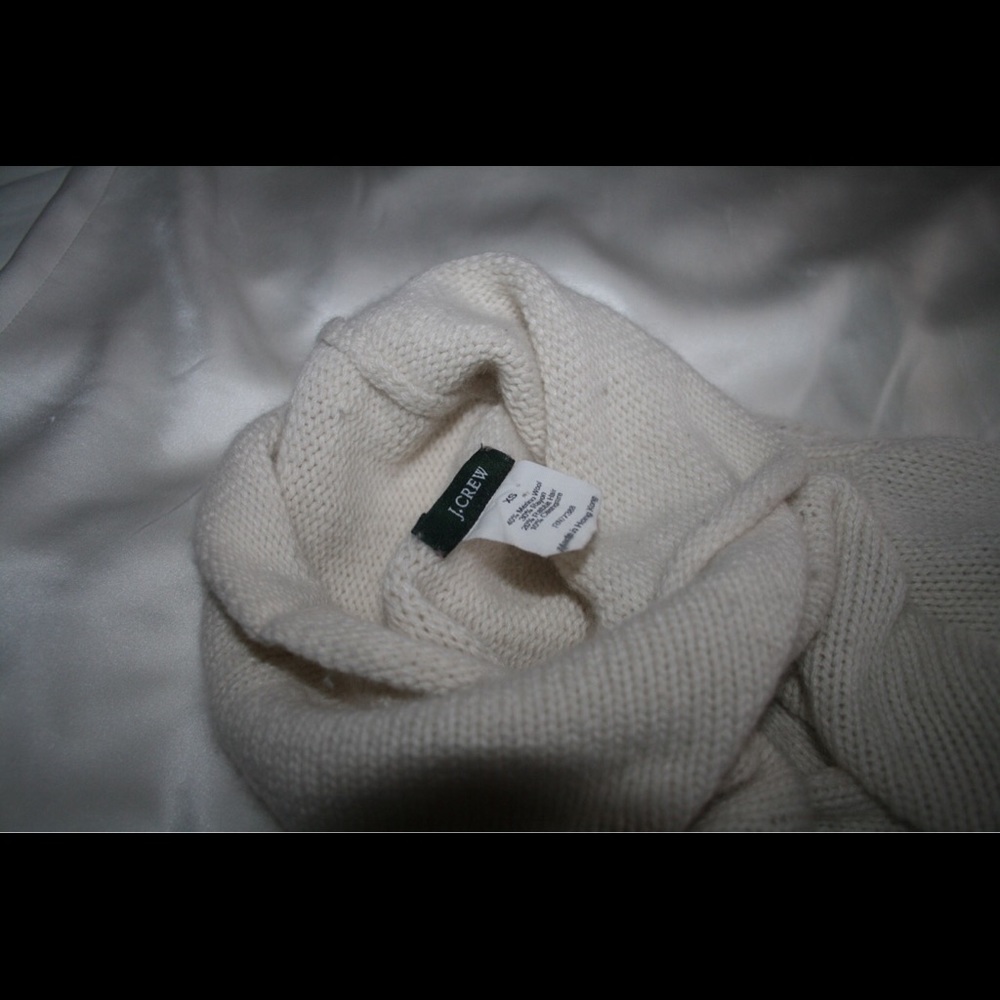 j.crew cream turtleneck sweater